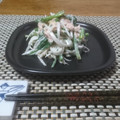 ダイナマイト漆黒's cooksnap of when they made ほうれん草と新玉ねぎのエスニック風和え物.