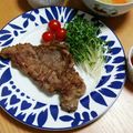 くーティン's cooksnap of when they made 安いステーキ肉を♡柔らかジューシーに♡.