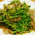 しんにし's cooksnap of when they made ごまたっぷり！豆苗と豚肉の醤油炒め.