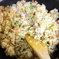 りんりんたろちゃん's cooksnap of when they made 簡単低カロリーのセロリとハムの炒飯.