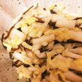 そうぱる's cooksnap of when they made 白菜の塩こんぶサラダ.