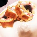 もちべいびぃ's cooksnap of when they made ふわふわワッフルロールケーキ.