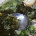 ♡ゆづき♡'s cooksnap of when they made 豆腐とめかぶのスープ.