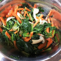 ぷーちんちくりん's cooksnap of when they made ほうれん草ときのこのナムル.