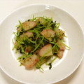 クックB2NGBI☆'s cooksnap of when they made 簡単彩りレシピ＊豆苗とかまぼこ炒め＊.