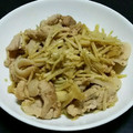＊なぁ＊'s cooksnap of when they made 豚とエノキのニンニクバター醤油炒め.