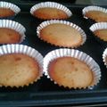 ピノぴの's cooksnap of when they made 単純作業!!母から教わったマドレーヌ.