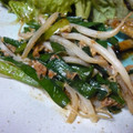 buushino's cooksnap of when they made もやしとニラのおかかマヨ炒め.