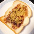 yesmama's cooksnap of when they made あんこOnきなこトースト♪.