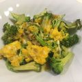 papikun's cooksnap of when they made お手軽♪ブロッコリーと卵のガーリック炒め.