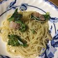 クックDEEB7P☆'s cooksnap of when they made ランチ、夕飯に。菜の花とベーコンのパスタ.