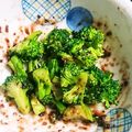 ねぞろ's cooksnap of when they made 簡単一品★ブロッコリーのブルベリ味噌和え.