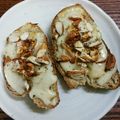 まやしゅうまま's cooksnap of when they made 醤油を少々★チーズアーモンドトースト★.