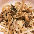 ＊にょにょん＊'s cooksnap of when they made 簡単‼エノキと舞茸とモヤシの炒め物.