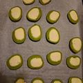クックCRXMYR☆'s cooksnap of when they made 卵、BP不使用★よもぎと苺の春色クッキー.