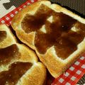 minaみ's cooksnap of when they made ようかん＊バター＊トースト.