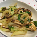 あかりんりん♪'s cooksnap of when they made セロリと椎茸のオイスターソース炒め.