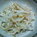 ☆とん吉☆'s cooksnap of when they made 常備菜におひとつ。洋風もやしサラダ✾.