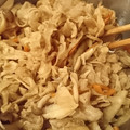 SOU☆ds250's cooksnap of when they made 簡単で激うま！舞茸の五目炊き込みご飯.