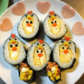 かぐらしおん's cooksnap of when they made 恵方巻☆簡単♩巻き寿司☆酉年♩キャラ弁.