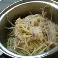 えりぱんな's cooksnap of when they made 帰宅後５分(笑)モヤシDE豚バラ蒸し焼き.
