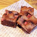 とこきち's cooksnap of when they made 簡単＊たっぷりベリーの濃厚チョコケーキ.