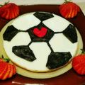 ♡礼♡'s cooksnap of when they made 簡単◎チョコケーキでサッカーボールケーキ.