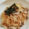 きのこ工房's cooksnap of when they made 昆布茶がおいしい!しめじの和風パスタ☆.