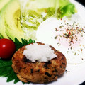 かとみえちゃん's cooksnap of when they made 簡単に♪おからでふっくら和風ハンバーグ.