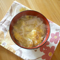 sumirenore's cooksnap of when they made えのきとキャベツと卵の味噌汁♡.