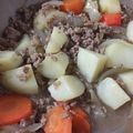 南国好き's cooksnap of when they made 簡単肉じゃが（豚挽肉）.