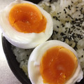 pMAOq0v0's cooksnap of when they made 簡単半熟卵！~冷蔵庫から出した卵で~.