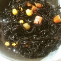 クック8L1ACJ☆'s cooksnap of when they made 我が家のひじきの煮物.