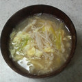 サーフブレイド's cooksnap of when they made えのきだけと溶き卵のお味噌汁.