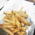 lovemoco's cooksnap of when they made 大根のフライドポテト風.