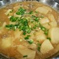 キョッポ's cooksnap of when they made 牛肉とじゃがいもの土手煮風.