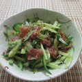 miyuki12's cooksnap of when they made 簡単＊千切りキュウリの梅おかか和え.