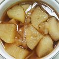 tsuyochan's cooksnap of when they made あっさりポカポカ！大根と玉ねぎの煮物.
