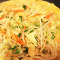 かっつん５１２'s cooksnap of when they made 簡単時短！千切りキャベツともやしの卵とじ.