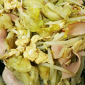 Kitecat's cooksnap of when they made 冷蔵庫の在庫整理に~レタスとハムの炒め物.