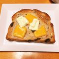 ❁Abake❁'s cooksnap of when they made おやつトースト✿チョコ✿レーズン✿チーズ.