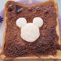 ドナルドスケリントン's cooksnap of when they made 【可愛い】チョコシロップトースト.