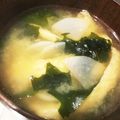 たなかno's cooksnap of when they made 大根・生わかめ・油揚げ・練り物の味噌汁.