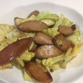 papikun's cooksnap of when they made 魚肉ソーセージとキャベツのマヨ醤油炒め.