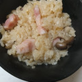 クック6NT5GB☆'s cooksnap of when they made 簡単激うま！ベーコンときのこの炊込みご飯.