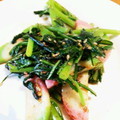 VanDyke's cooksnap of when they made ｶﾏﾎﾞｺと春菊の炒め物.