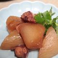 ＊ろりす＊'s cooksnap of when they made ☺圧力鍋で柔らかタコと大根煮☺.