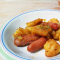 obaka's cooksnap of when they made じゃがいもとウインナーのカレー炒め.