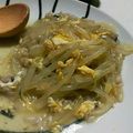 ぐるぅー's cooksnap of when they made 低カロリー卵ともやしのあんかけチャーハン.