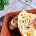hicopo's cooksnap of when they made ヘルシー。ラカントで黒ごまトースト☆.